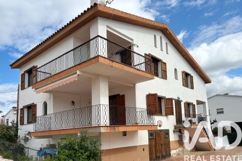 7 bedrooms house for sale in Roda de Berà, Tarragona, Catalonia, Spain № 4631 - photo 26