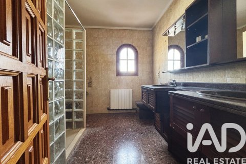 7 bedrooms house for sale in Roda de Berà, Tarragona, Catalonia, Spain № 4631 - photo 21
